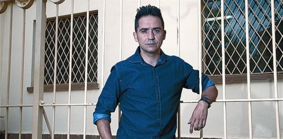 La presó Tancar-la sempre va ser promesa electoral«CADA VEGADA QUE HI HAVIA UN MOTÍ, VENIA TOT EL BARRI A VEURE ELS PRESOS. ERA MOLT ENTRETINGUT PASSAR LA TARDA DAVANT LA PRESÓ». La presó Tancar-la sempre va ser promesa electoral«CADA VEGADA QUE HI HAVIA UN MOTÍ, VENIA TOT EL BARRI A VEURE ELS PRESOS. ERA MOLT ENTRETINGUT PASSAR LA TARDA DAVANT LA PRESÓ».