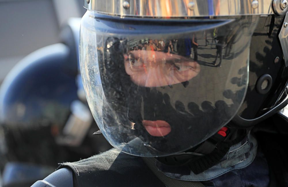 Cientos de detenidos en una protesta en Moscú.