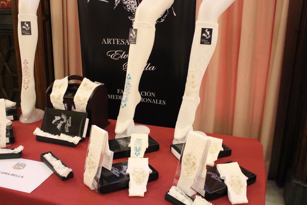 Presentación de la Indumentaria de las falleras mayores y cortes de 2020