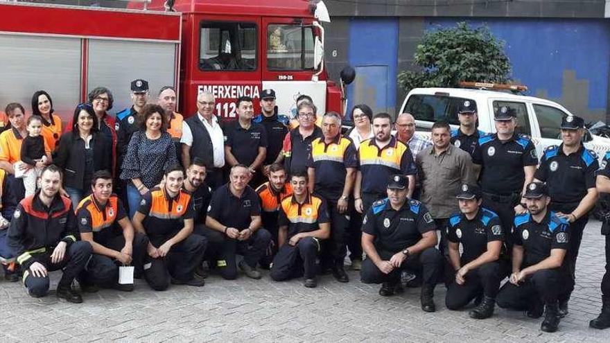 Recepción-homenaje a los miembros de Protección Civil y a los agentes de la Policía Local de Porriño. // D. P.