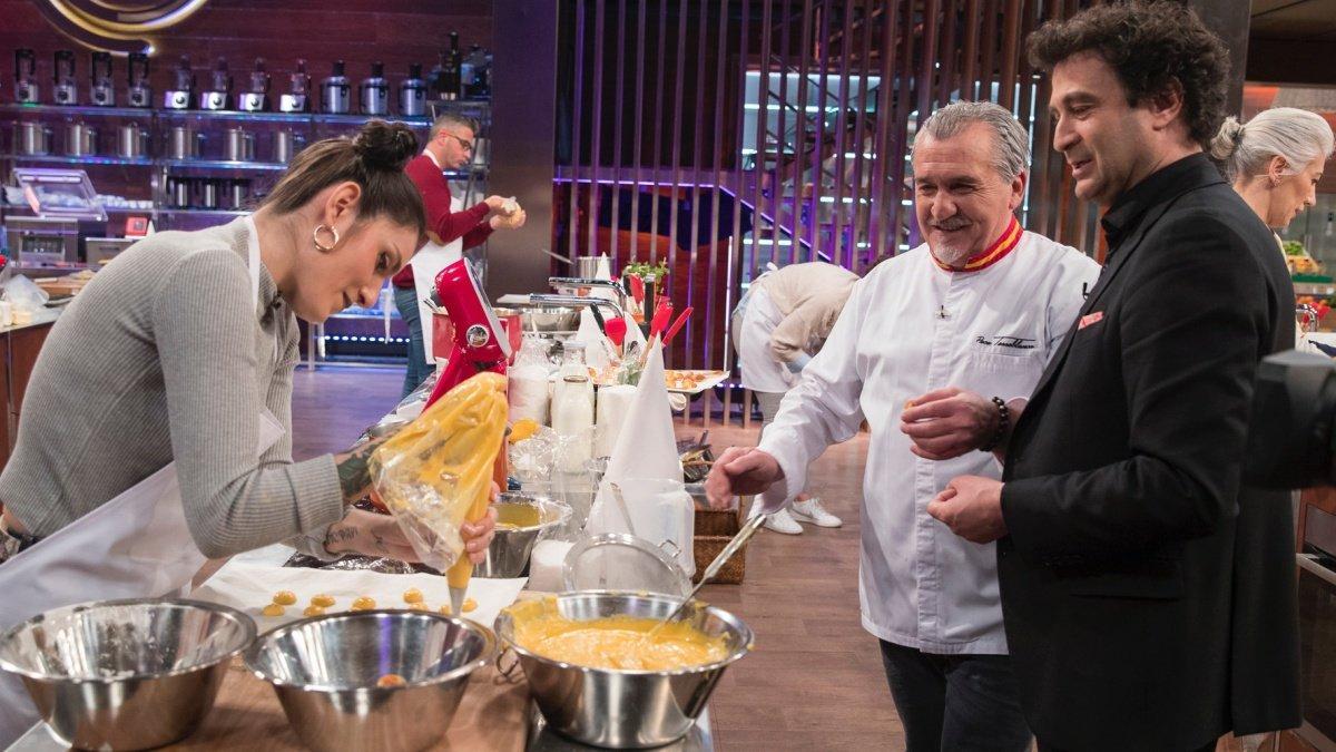 Pepe Rodríguez con Paco Torreblanca en las cocinas de 'Masterchef'