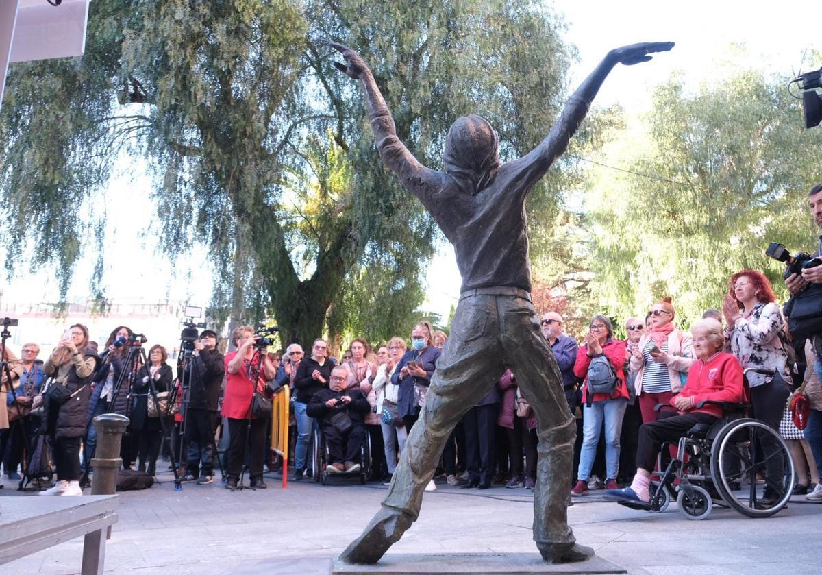 La escultura de recrea