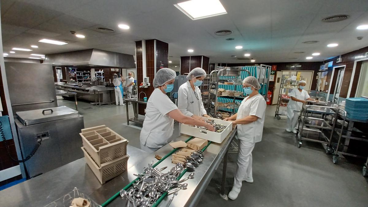 La cocina del Hospital de Xàtiva consigue la acreditación ISO 22000