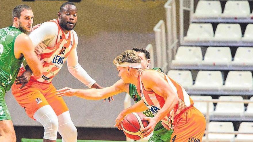 74-83 | Jakovics y Huskic, al rescate del Leyma