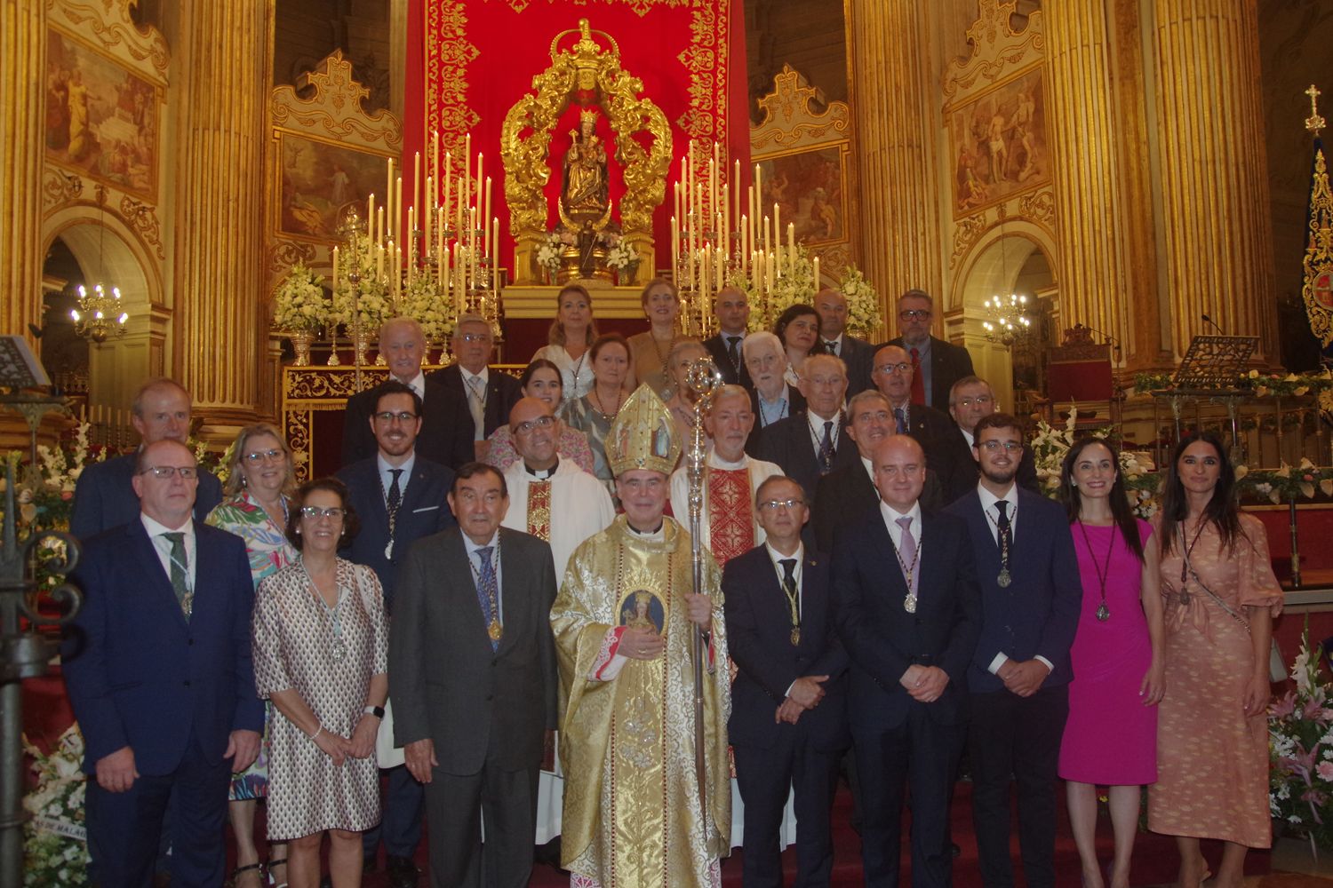 La Catedral acoge la Misa Estacional de Santa María de la Victoria