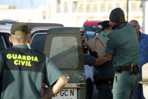 CINCO GUARDIAS CIVILES DETENIDOS POR TRÁFICO DE DROGAS EN FUERTEVENTURA