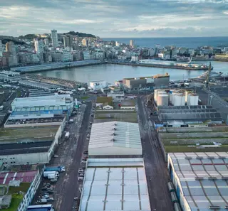 Las exportaciones de las empresas de A Coruña rompen cuatro ejercicios al alza debido a la caída del sector energético