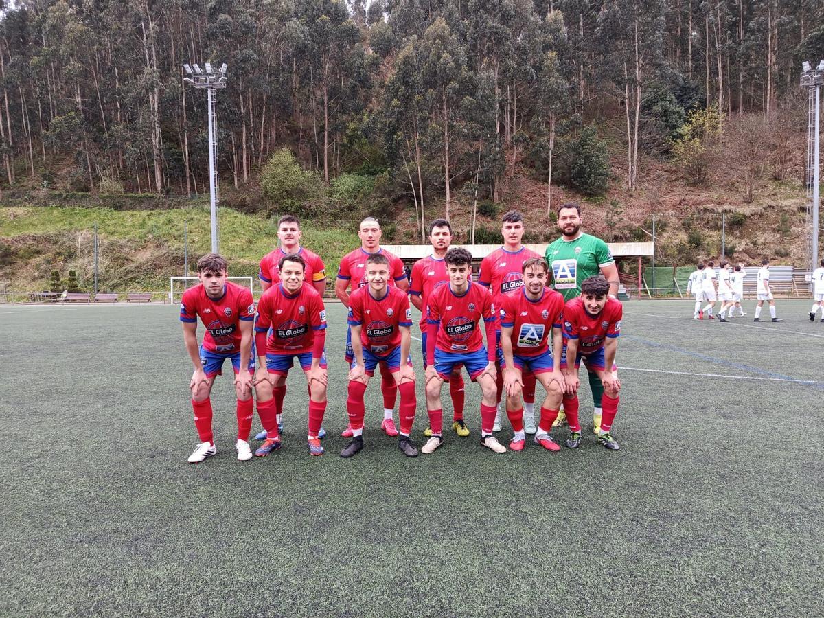 El "once" inicial del Salas.