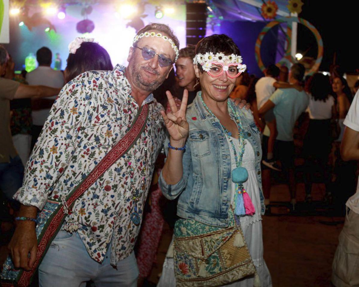 Sant Carles celebra hoy su primera fiesta ‘hippie’.