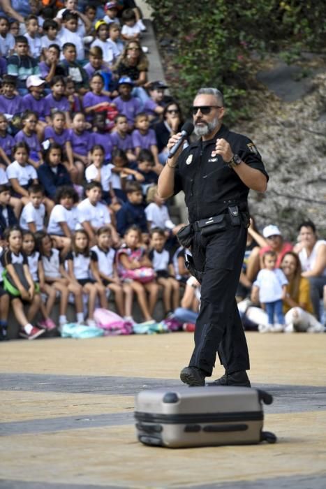 27-09-19 LAS PALMAS DE GRAN CANARIA. . LAS PALMAS DE GRAN CANARIA. Jornada de puertas abiertas de la Policía Nacional en el Parque Juan Pablo II. Fotos: Juan Castro.  | 27/09/2019 | Fotógrafo: Juan Carlos Castro