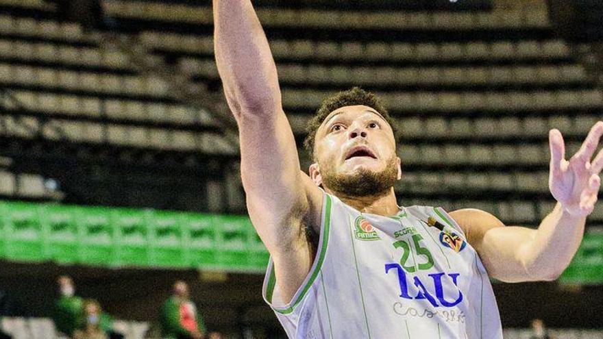 Kai Edwards seguirá en el TAU Castelló hasta final de temporada