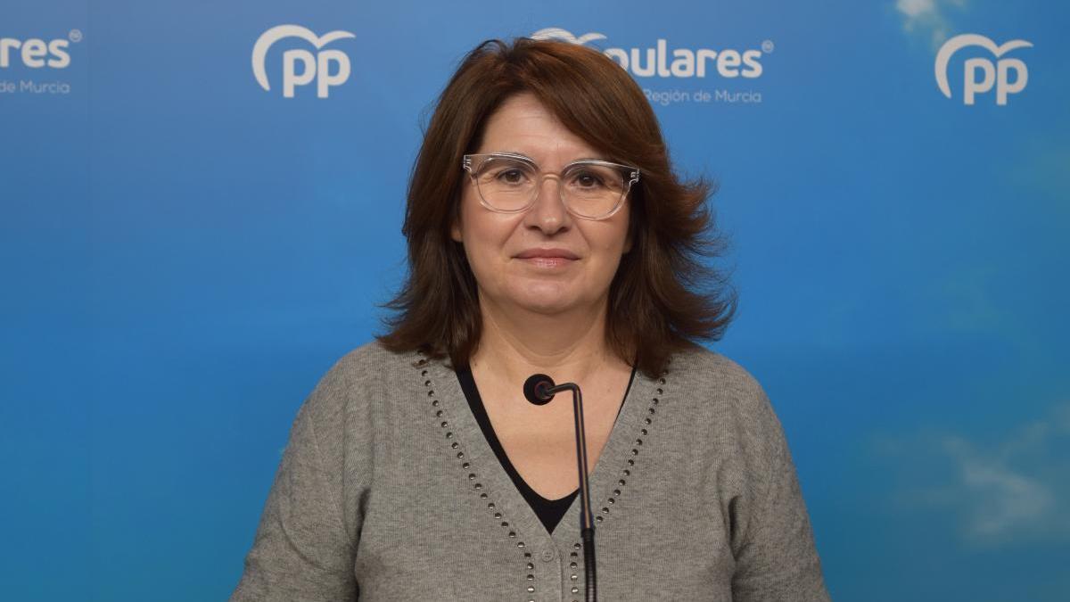 La diputada &#039;popular&#039;, Isabel Mª Sánchez Ruiz, promotora de la iniciativa.