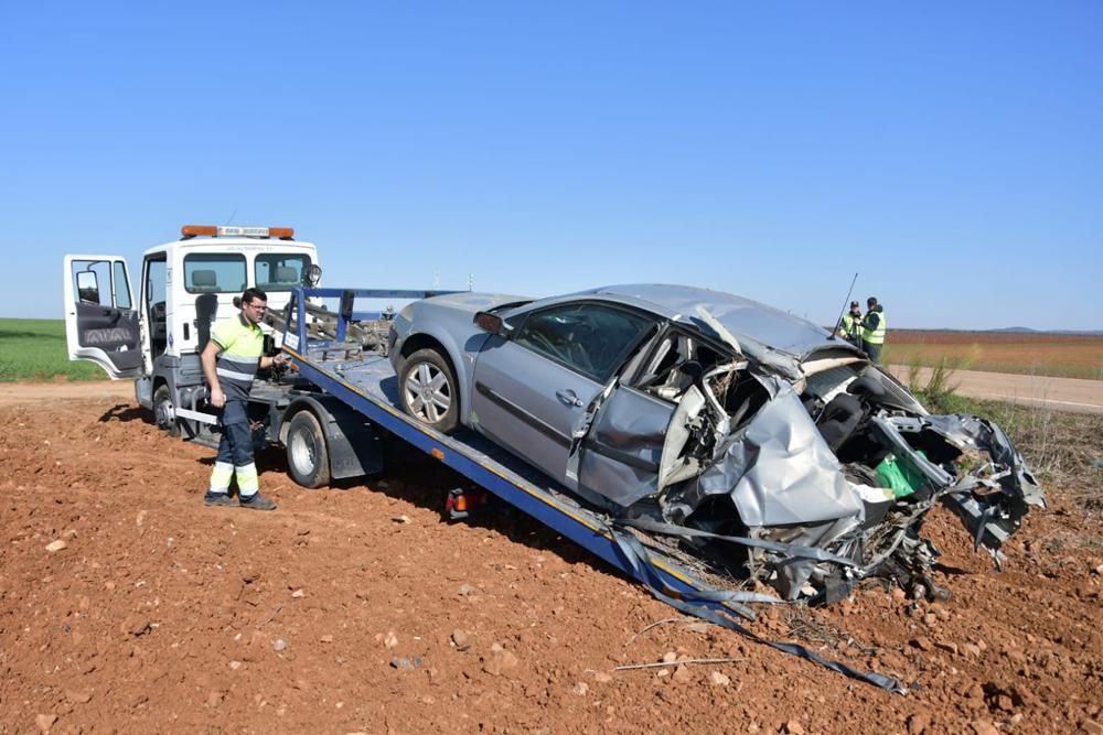 Las imágenes del accidente mortal en la N-630