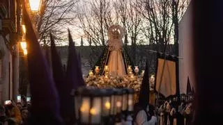 DIRECTO | Sigue la despedida del Nazareno y la Virgen de la Esperanza en la procesión del Vía Crucis