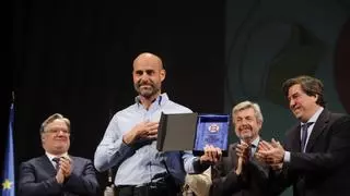 Córdoba premia por primera vez a sus bomberos: reconocimientos por actuaciones destacadas y jubilaciones