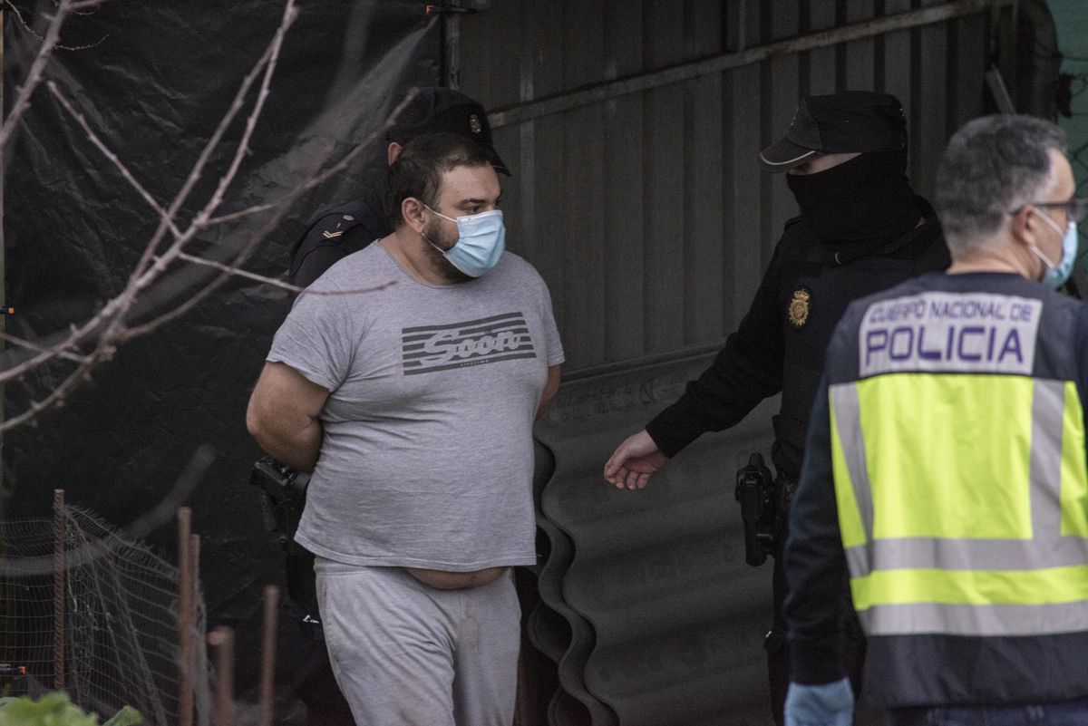 El presunto asesino lleva casi año y medio en prisión.
