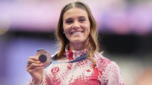 Alysha Newman, suspendida provisionalmente por la AIU