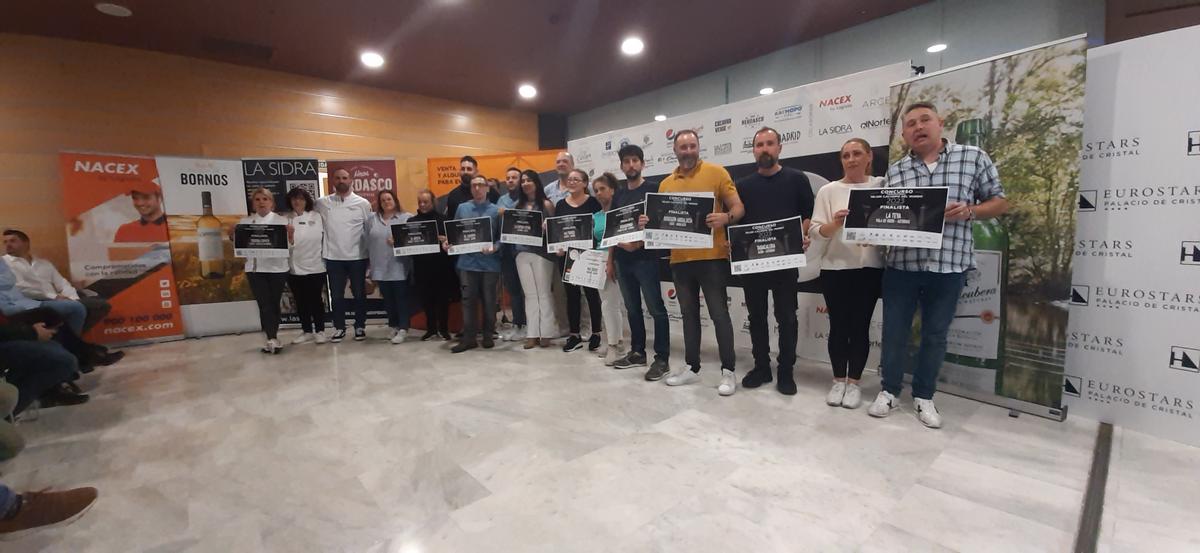 Todos finalistas al Mejor Cachopo del Mundo 2023, ayer en Oviedo.