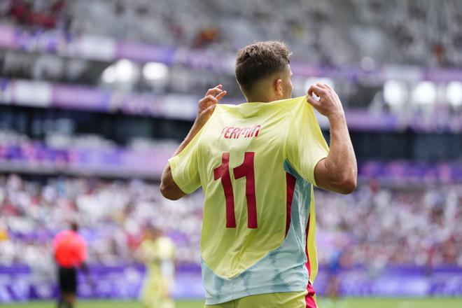 Fermín López celebra su gol ante República Dominicana durante el partido de fútbol masculino del Grupo C de primera ronda de los Juegos Olímpicos de París 2024, entre R.Dominicana y España.
