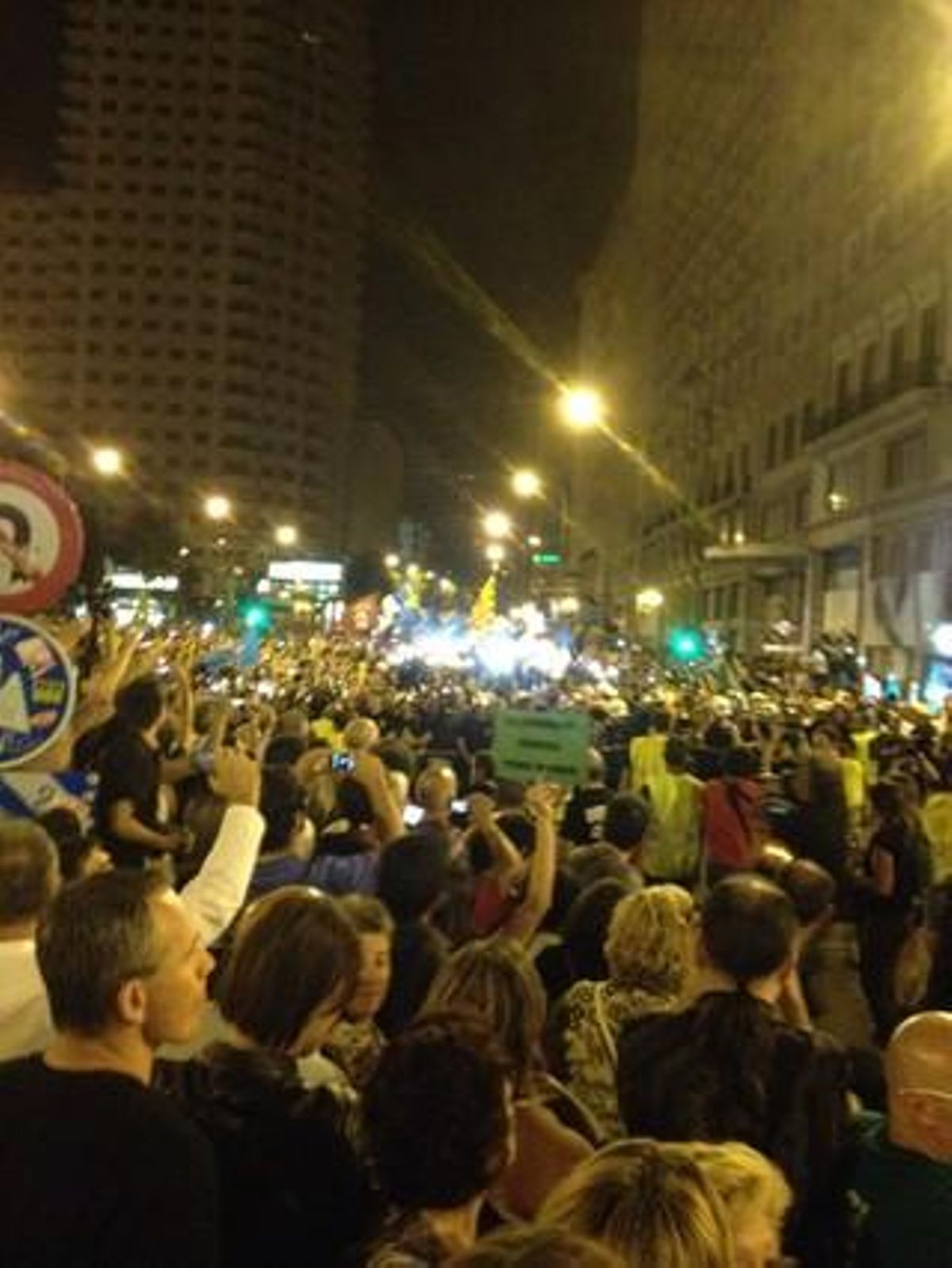 Milers de persones protesten en la marxa minera.