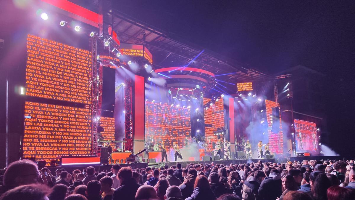 La actuación de la orquesta Panorama, la pasada Semana Santa en Grado