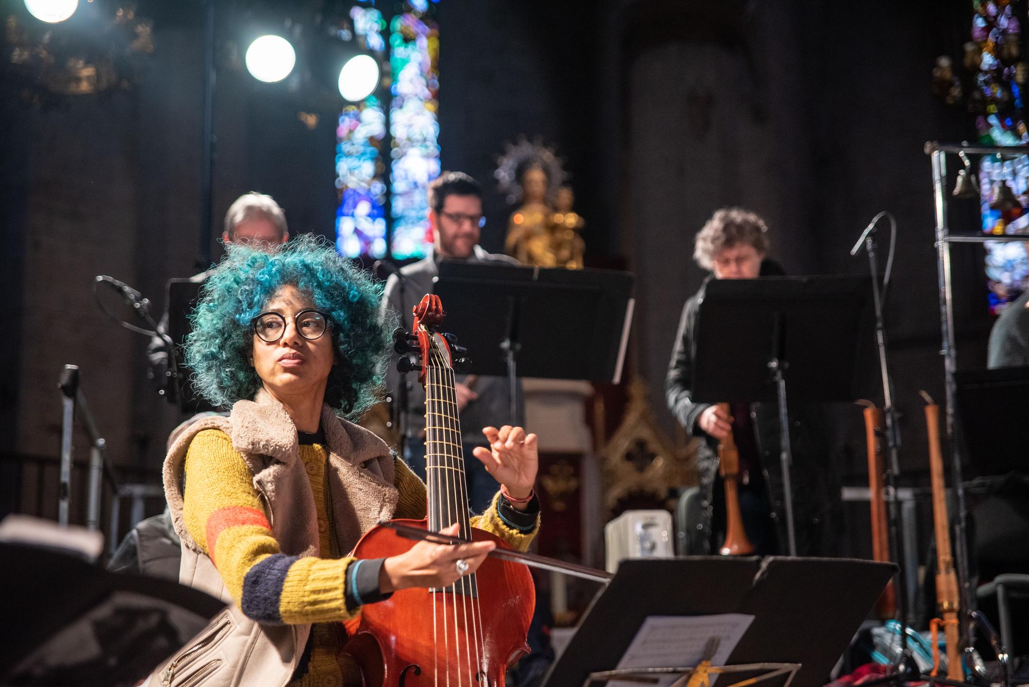 L'assaig previ al concert de Savall a la Seu de Manresa, en fotos