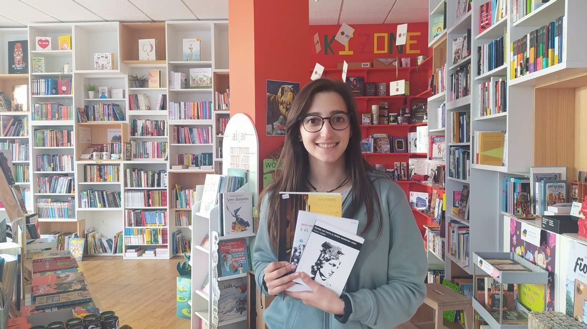 Eva Cameán regenta Clarión Libraría de Carballo desde 2021.