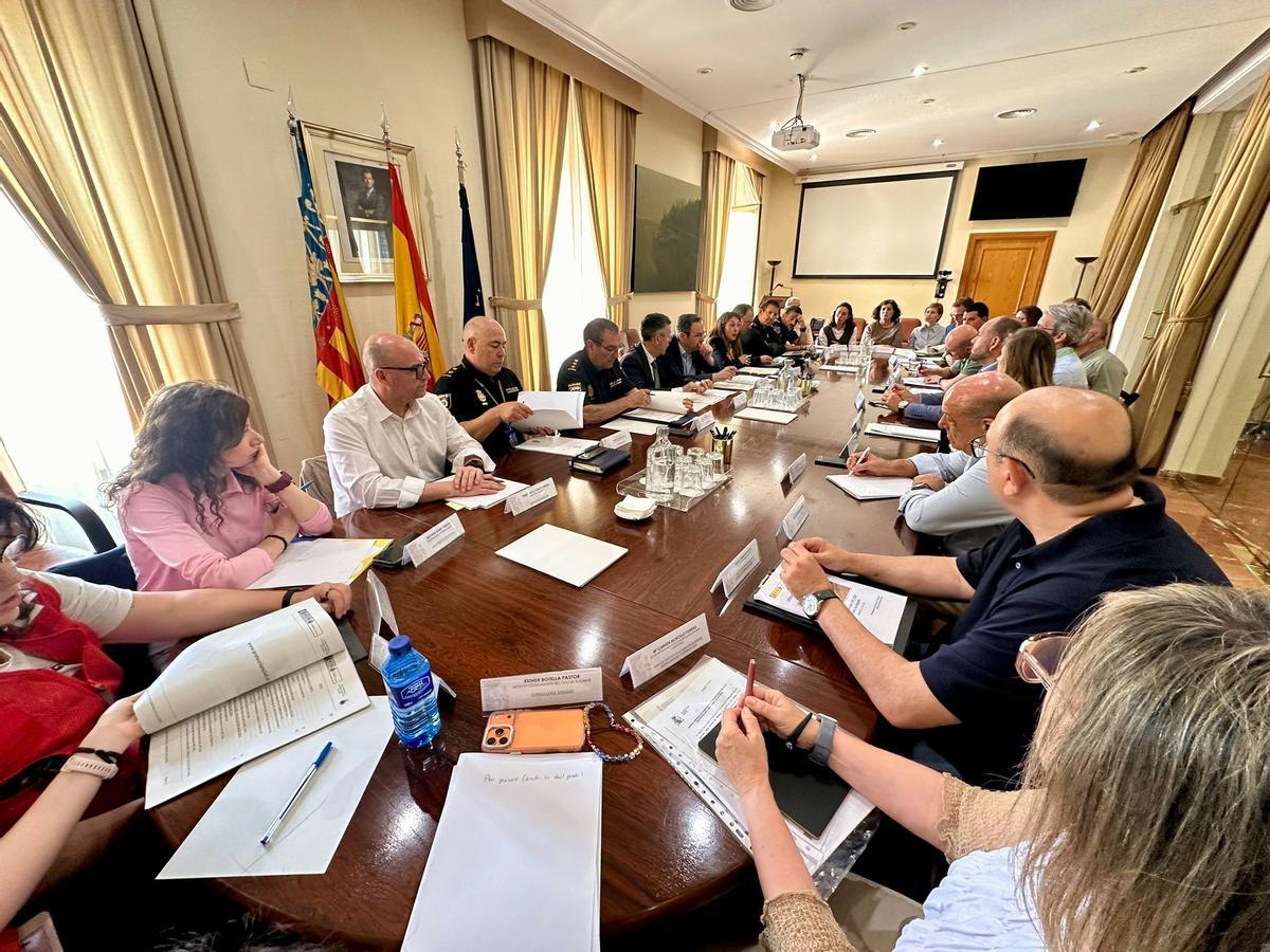 Reunión de coordinación con los organismos e instituciones que participan en el operativo de la Operación Paso del Estrecho (OPE) 2026