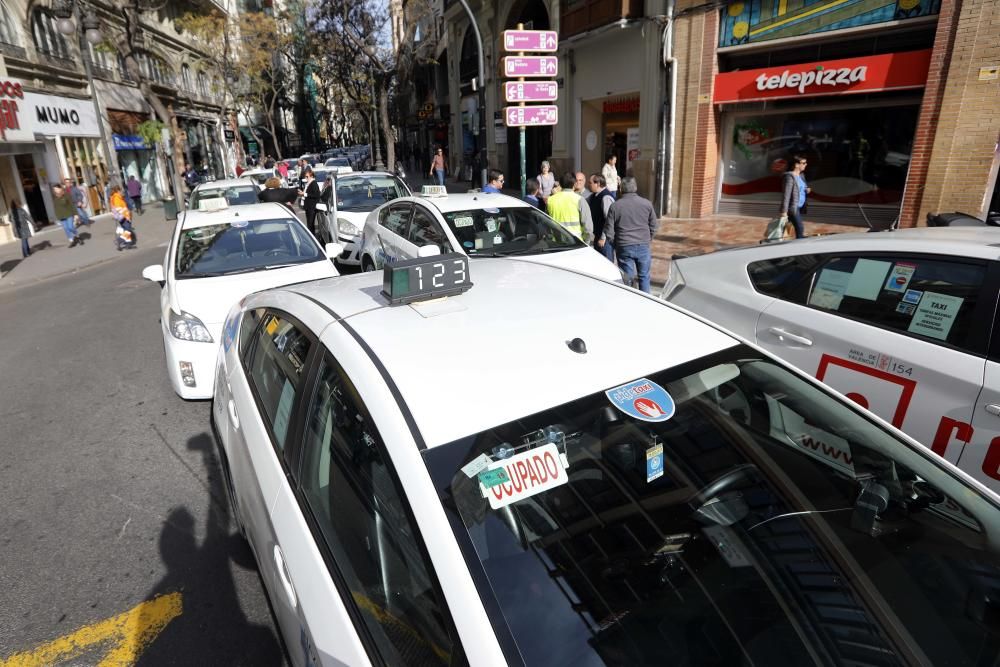 Manifestación de taxistas en València