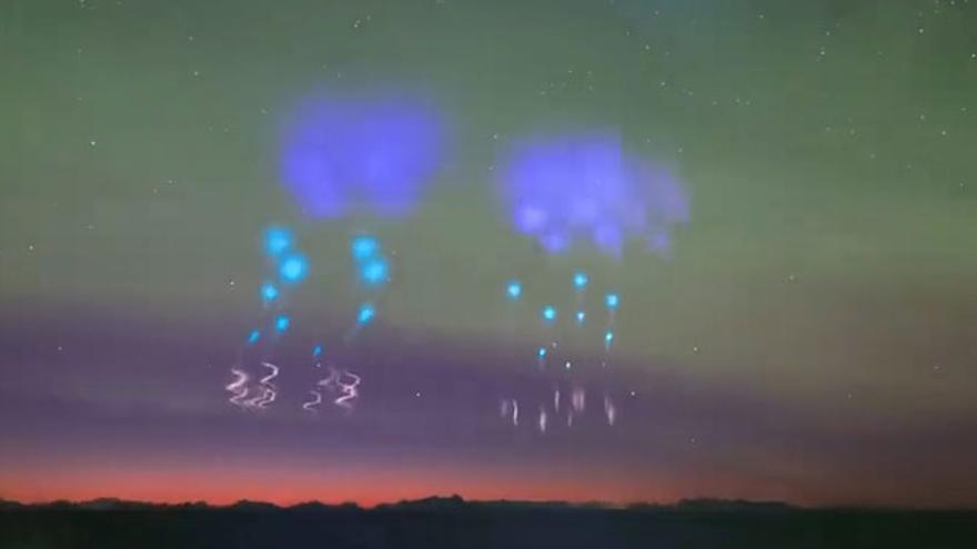Desvelado el misterio de unas luces que aparecieron en el cielo de Noruega/ Vídeo