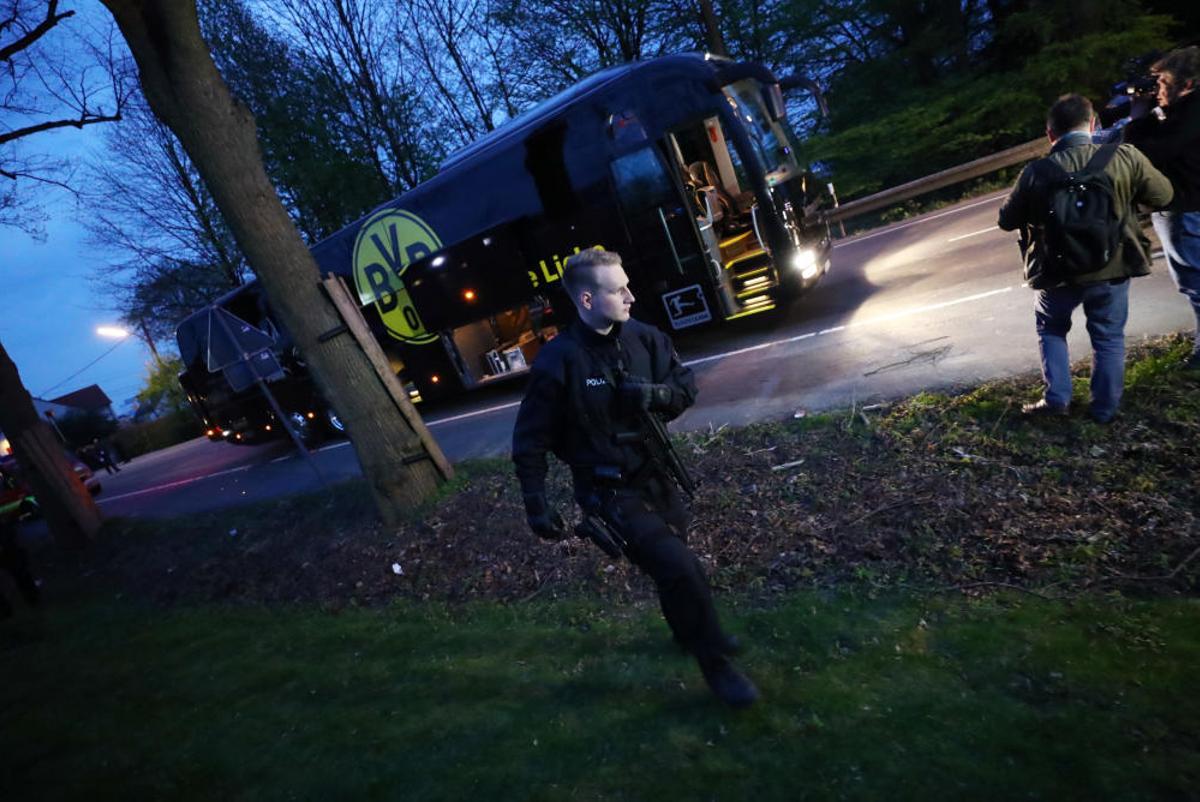 Explosiones contra el autobús del Dortmund