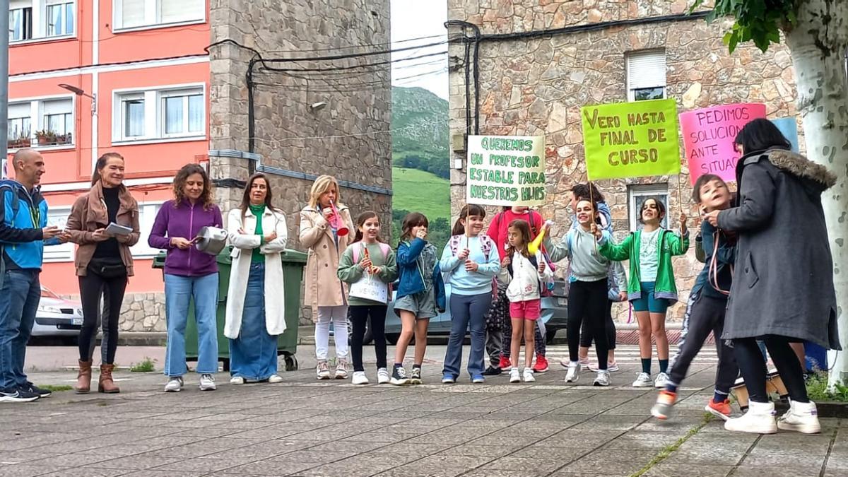 Una de las protestas de las familias afectadas.