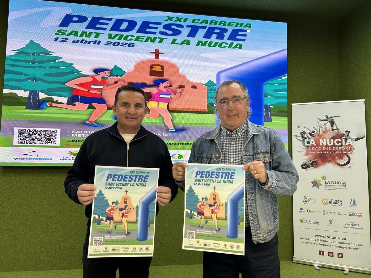 Pepe Brotons, organizador de la prueba y Bernabé Cano, alcalde de La Nucía.