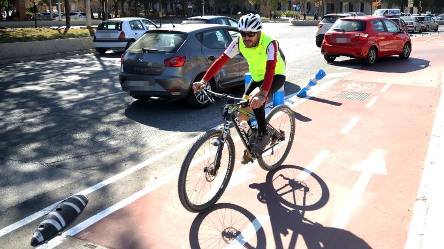 El carril bici de la avenida Cervantes de Málaga entrará en funcionamiento el 18 de septiembre