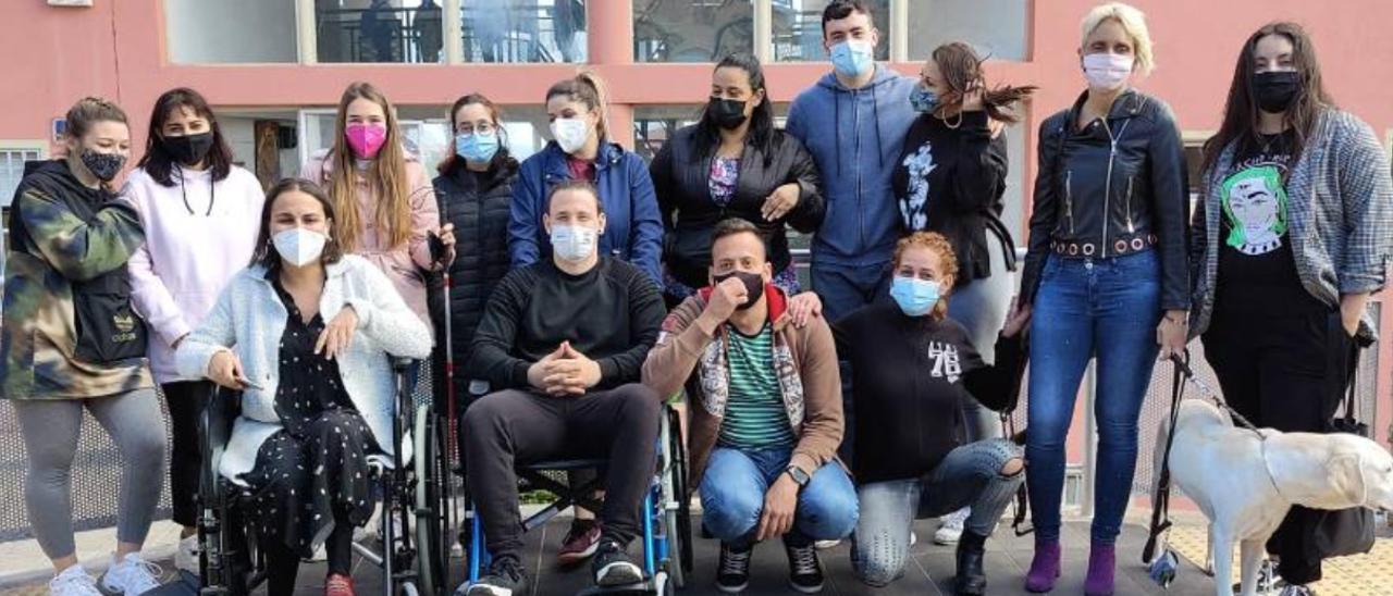 Alumnos del IES María Rosa Alonso, en Santa Cruz de Tenerife.