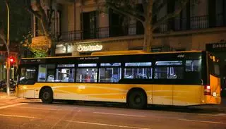 El Nitbus extiende su servicio de paradas intermedias a demanda a una quincena de ciudades del área de Barcelona
