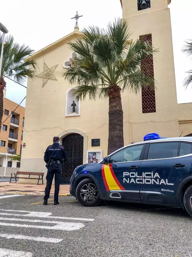 La Policía Nacional detiene a los "asalta iglesias" de Elche