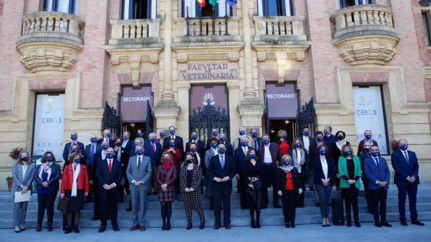 La UCO rinde homenaje a su personal jubilado