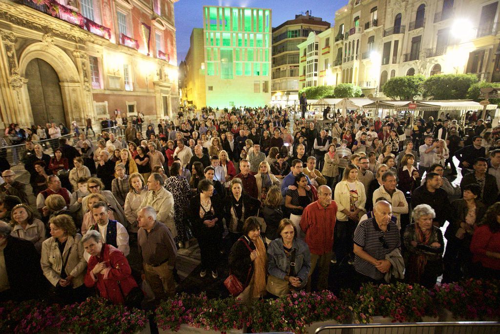 Ofrenda de flores a la Virgen de la Fuensanta en Murcia