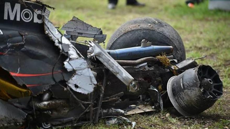 Fernando Alonso, optimista para Bahréin pese a que el coche quedó destrozado en Australia