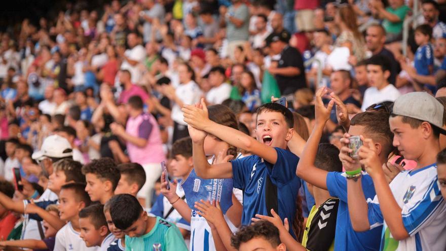 Así será el plan del CD Tenerife con los colegios de toda la Isla: fecha en la que comienza, qué centros visitará y a los niños de qué edades