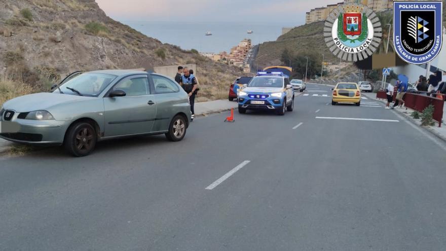 Un conductor provoca un accidente múltiple en Las Palmas de Gran Canaria y niega hacer el test de alcoholemia