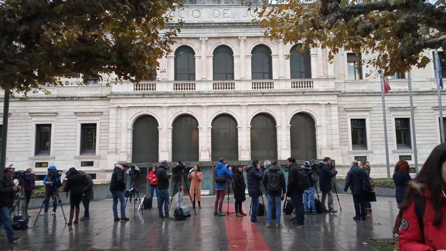 Fachada de la Audiencia Provincial de Burgos.