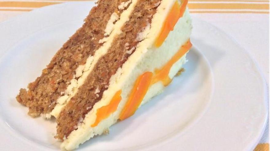 La receta más sencilla de la tarta de zanahoria con la que sorprender a tus invitados en unos minutos