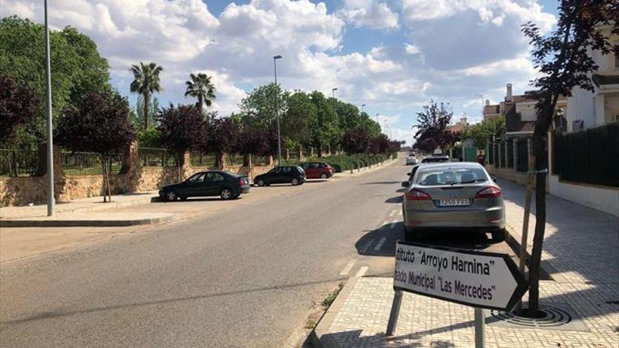 La policía detiene a un hombre que había robado en dos coches y once viviendas