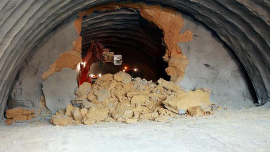 El final de la perforación del túnel de Elche, el pasado jueves.