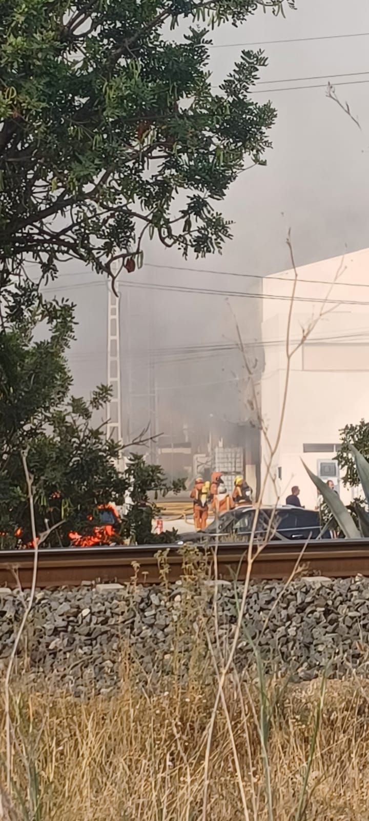 Incendio en una fábrica de Paterna