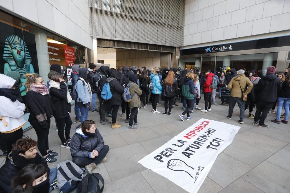 Accions dels piquets en la vaga del 21-F a Girona