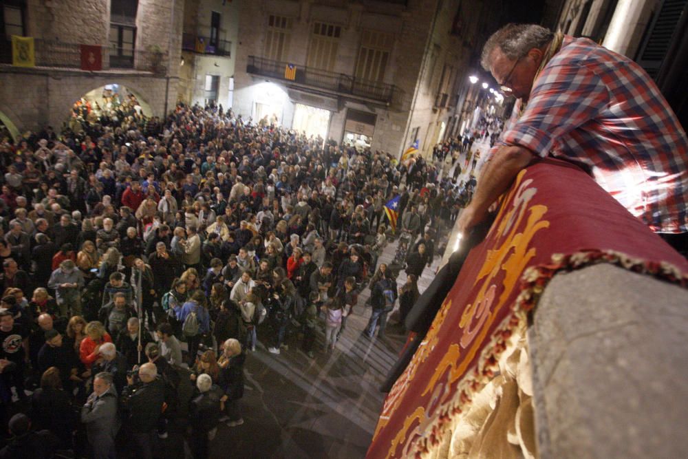 Concentració a Girona en rebuig a l'empresonament dels consellers