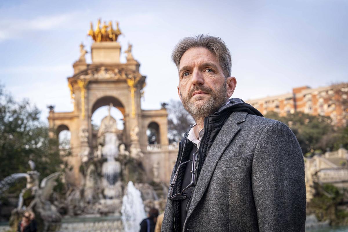 Barcelona, 14/01/2026 Barcelona. Los chiringuitos del Parque de la Ciutadella de Barcelona permanecen cerrados a la espera de que el Ayuntamiento convoque un nuevo concurso público para adjudicar su gestión. El último concesionario fue Enric Amatller, quien explotó estos espacios hasta la finalización de la concesión. Palabras clave: chiringuitos de la Ciutadella, Parque de la Ciutadella, Barcelona, concesión administrativa, concurso público, Enric Amatller, Ayuntamiento de Barcelona, restauración, espacio público, gestión municipal, ocio urbano. AUTOR: MANU MITRU